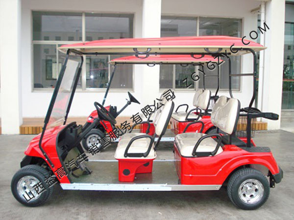 四座电动高尔夫球车