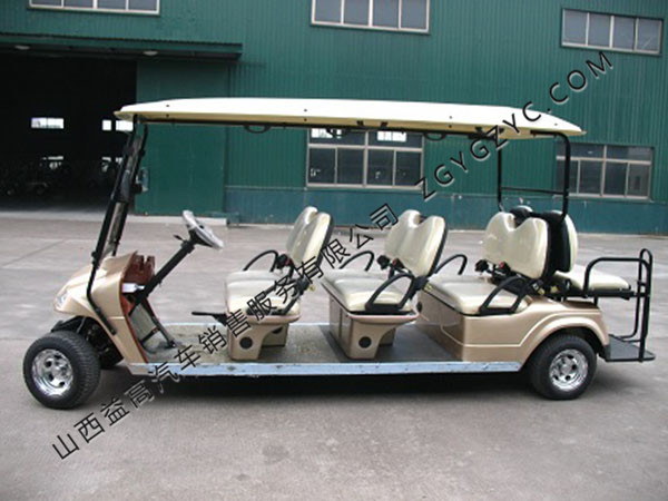八座电动高尔夫球车