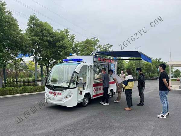 核酸检测车
